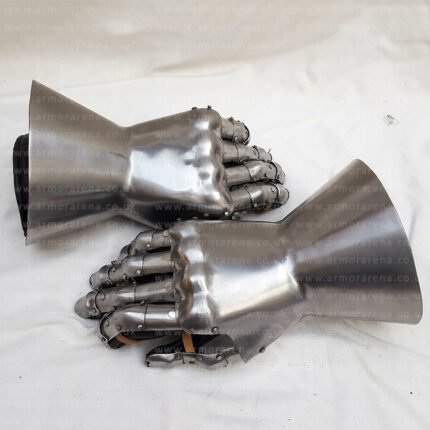 14th Century Hourglass Gauntlets