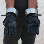 metal-gauntlets(4)