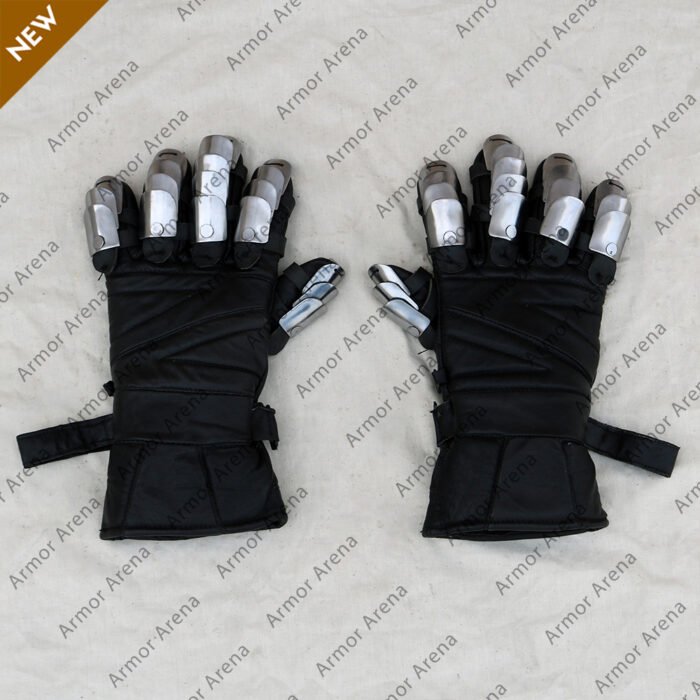 Leather Gloves with Metal Finger