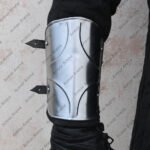 steel-bracers15 (1)